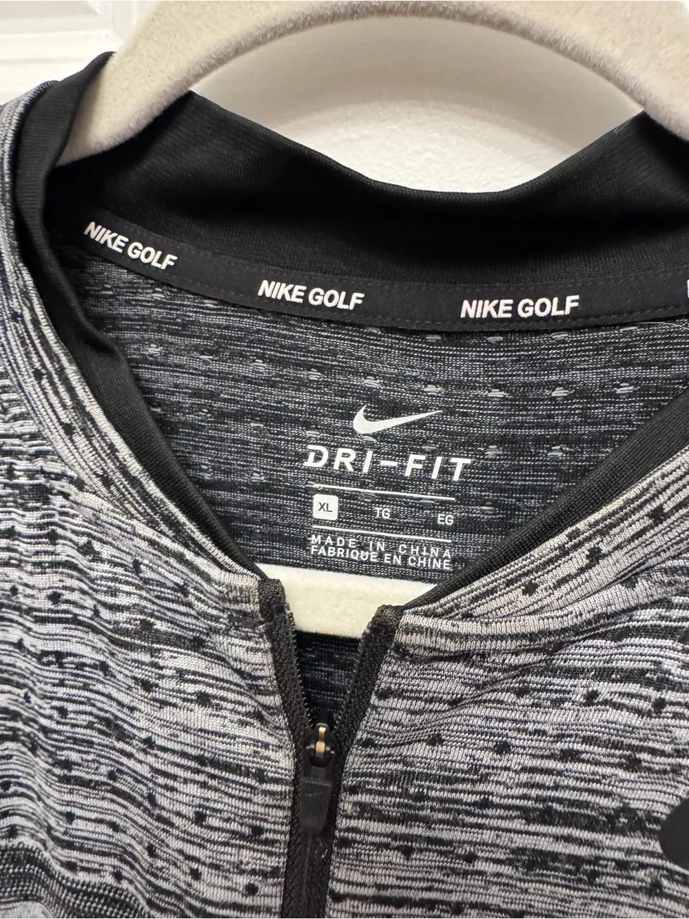 Nike Women’s Dri-fit Seamless Quarter Zip Layering Pullover Golf/Running/Tennis